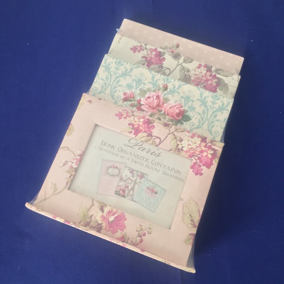 Vintage Paris Stationery Notebook Set - Picture 7 of 10